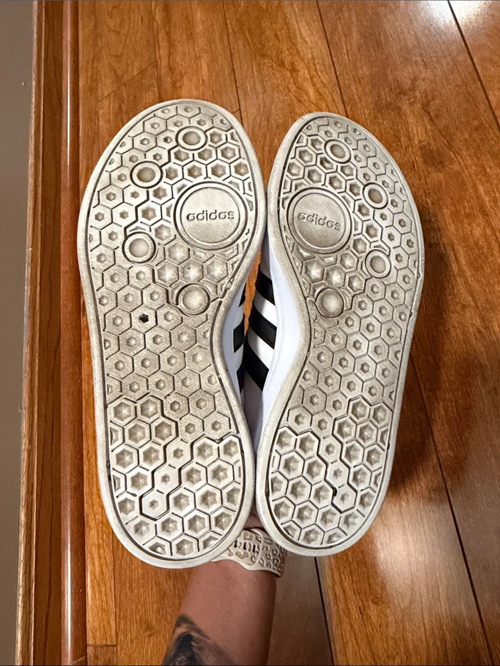 Woman’s breaknet tennis adidas White Sneakers with Black Three-Stripes